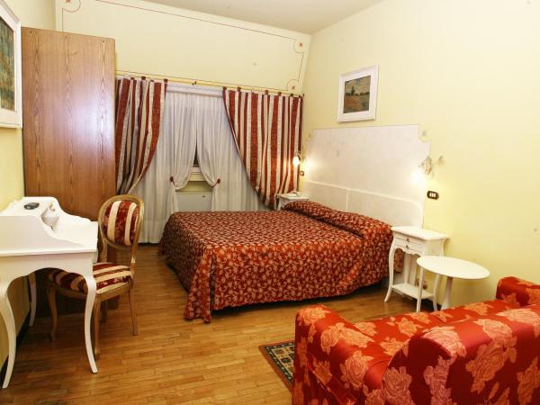 Ai Ronchi Motor Hotel Brescia : photo 1 de la chambre chambre triple