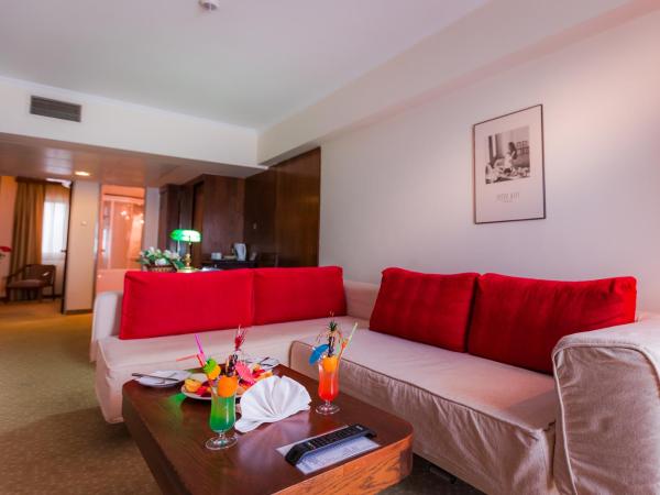 Derici Hotel : photo 5 de la chambre suite (2 enfants) - vue sur mer