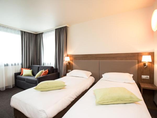 Campanile Metz Centre - Gare : photo 1 de la chambre chambre quadruple next