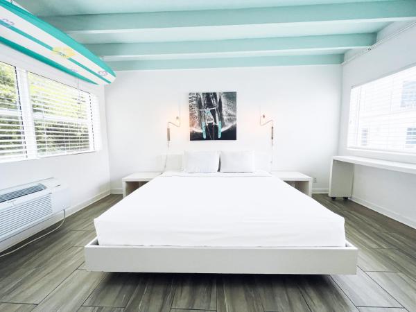 Aqua Hotel : photo 1 de la chambre suite 1 chambre lit king-size