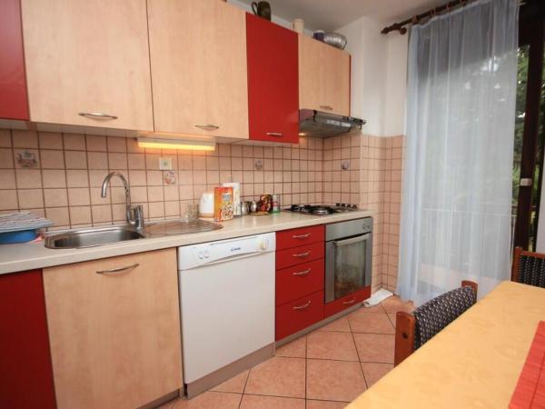 Rooms with a parking space Opatija - 7854 : photo 7 de la chambre chambre triple avec balcon - vue sur mer