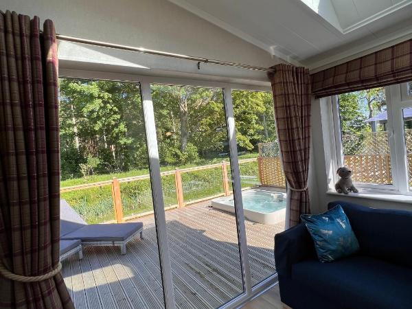 Hollicarrs - Dragonfly Lodge : photo 8 de la chambre appartement supérieur