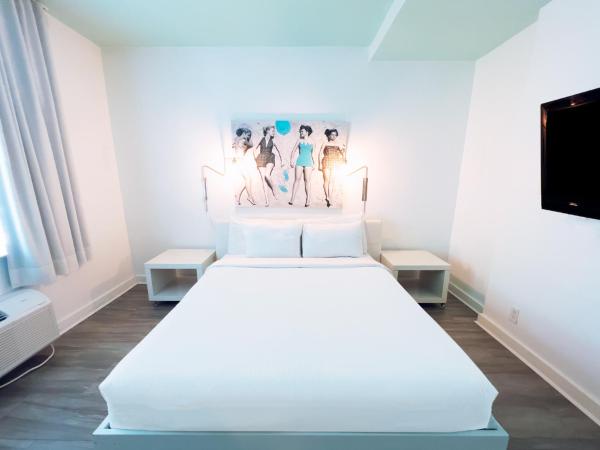 Aqua Hotel : photo 2 de la chambre studio lit queen-size deluxe - accessible aux personnes à mobilité réduite