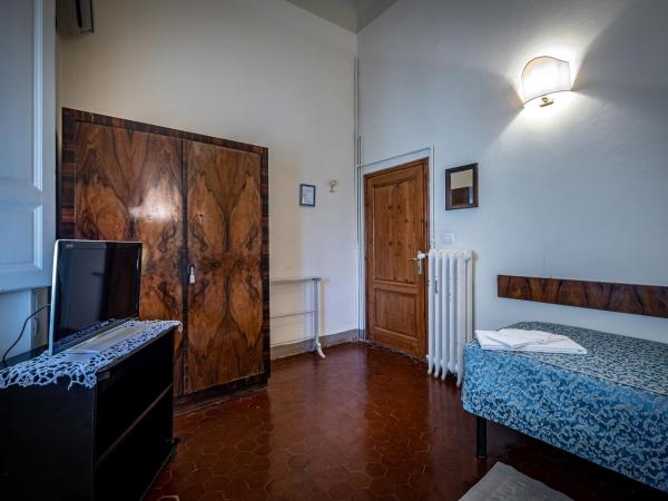 A Casa di Lilli : photo 4 de la chambre chambre double ou lits jumeaux avec salle de bains privative externe