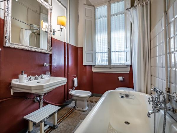 A Casa di Lilli : photo 5 de la chambre chambre double ou lits jumeaux avec salle de bains privative externe