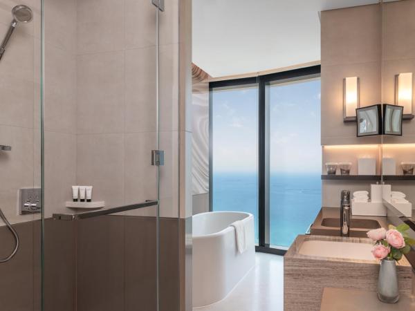 Address Beach Resort : photo 5 de la chambre suite junior avec balcon - vue sur mer 