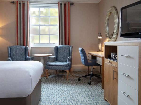Oulton Hall Hotel, Spa & Golf Resort : photo 3 de la chambre chambre lits jumeaux classique