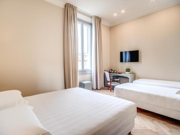 Hotel Ariele : photo 2 de la chambre chambre familiale