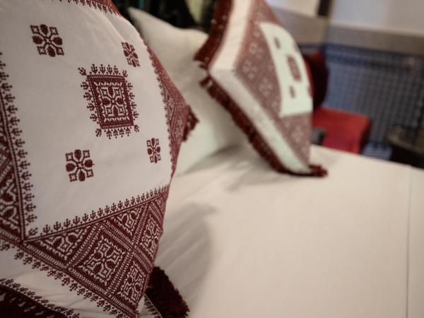 Dar Hafsa : photo 3 de la chambre chambre double deluxe avec baignoire