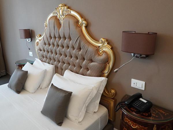 Hotel Art Resort Galleria Umberto : photo 6 de la chambre suite junior
