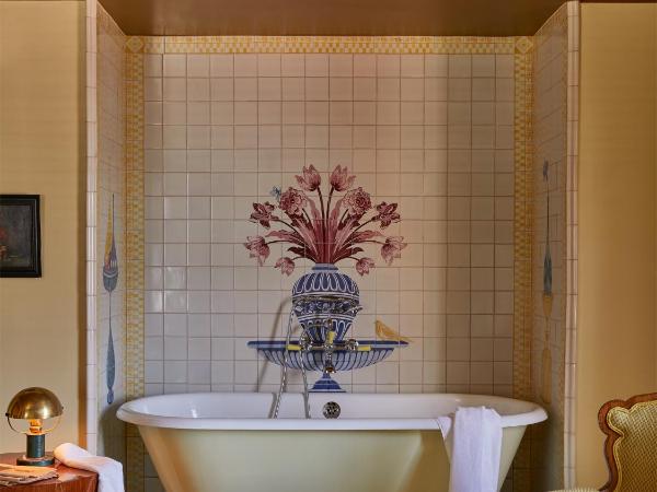 Ulysses, an Ash Hotel : photo 2 de la chambre suite tomorrow