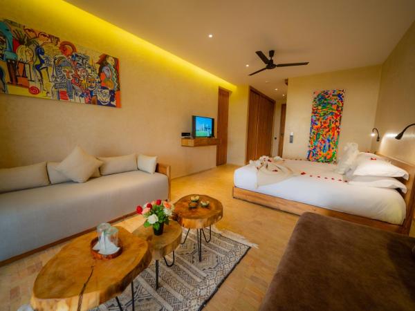 BABERRIH Hôtel Hospitality Palaces & Resorts : photo 4 de la chambre suite junior - vue sur jardin