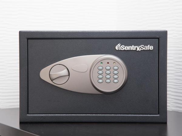 Ryokan Hostel Gion : photo 1 de la chambre chambre quadruple avec salle de bains privative