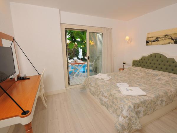 GİRİTLİM BUTİK OTEL : photo 3 de la chambre chambre deluxe