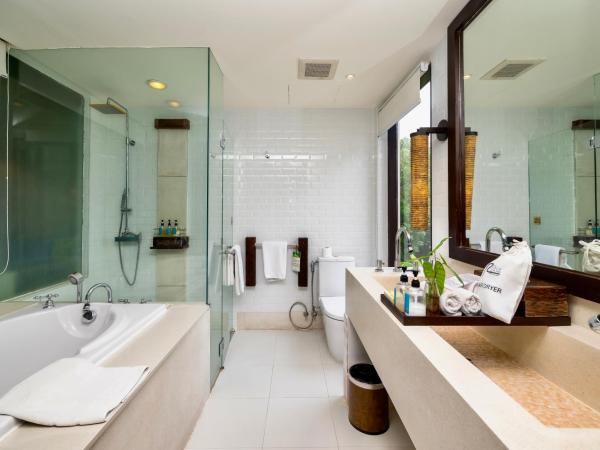 The Rock Hua Hin Beachfront Spa Resort : photo 3 de la chambre chambre gala de luxe