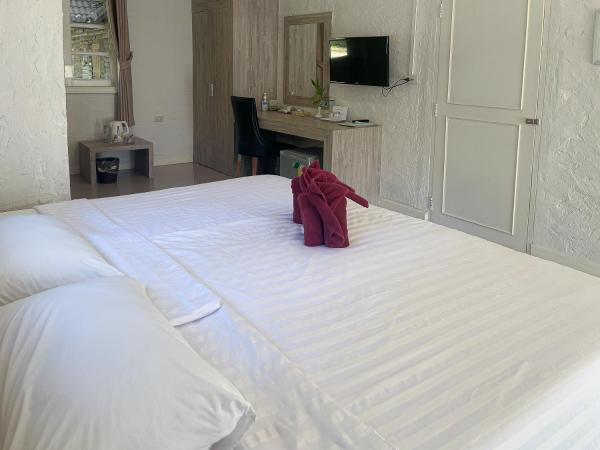 The Legacy River Kwai Resort : photo 5 de la chambre chambre double deluxe