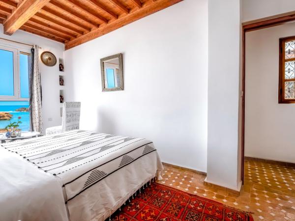 Riad Kafila : photo 6 de la chambre chambre double supérieure n°3 - vue sur mer