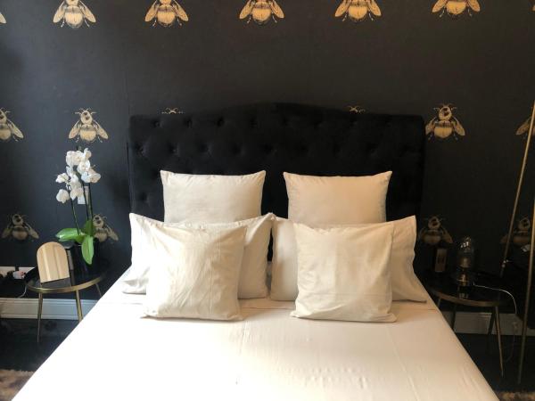 LIPPI 42 Guest House Villa with private garden : photo 1 de la chambre chambre double standard