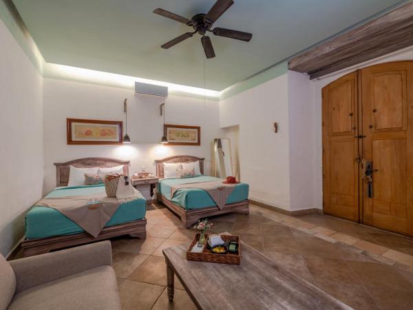 Casa De Sierra Azul : photo 7 de la chambre chambre double avec baignoire spa