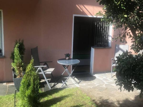 Locarno: camera indipendente in zona residenziale : photo 1 de la chambre chambre double avec salle de bains privative