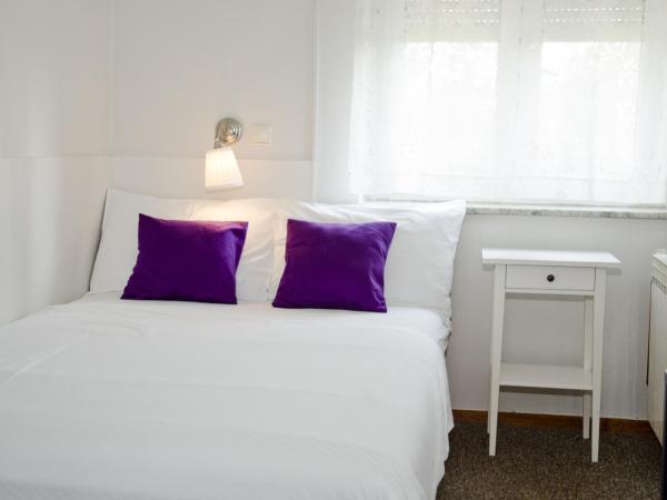 Hotel Fala : photo 5 de la chambre chambre double Économique