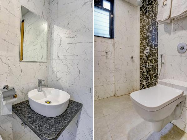 FabHotel Crystal Homes : photo 1 de la chambre chambre double supérieure