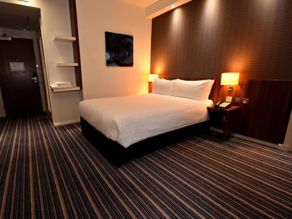 Holiday Inn Express Manchester City Centre Arena, an IHG Hotel : photo 10 de la chambre chambre double - accessible aux personnes à mobilité réduite