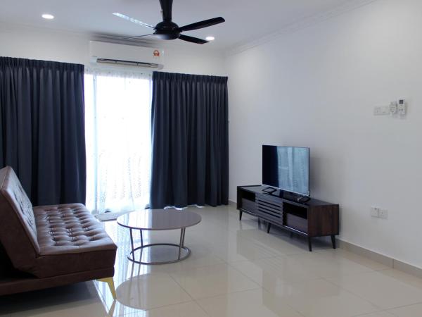 Jomstay Manhattan Suites Ipoh Water Park Homestay : photo 2 de la chambre appartement avec balcon