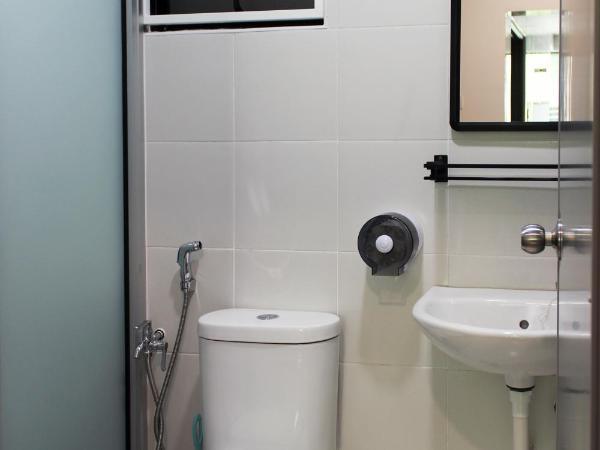 Jomstay Manhattan Suites Ipoh Water Park Homestay : photo 7 de la chambre appartement avec balcon