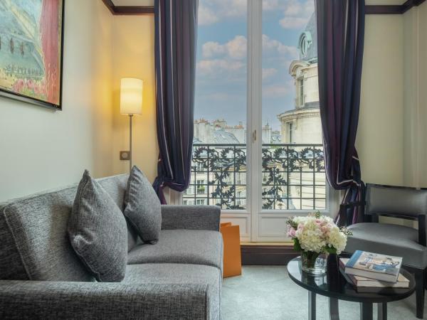 Hôtel Pont Royal Paris : photo 2 de la chambre suite junior