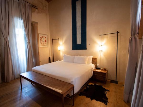 Hotel Los Amantes : photo 2 de la chambre suite junior