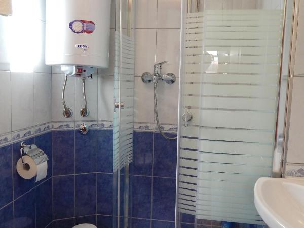 Rooms by the sea Split - 15568 : photo 4 de la chambre chambre double avec balcon