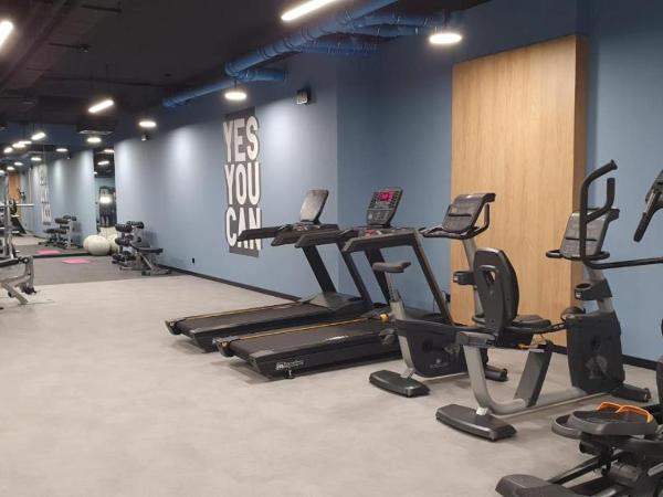 Apartamenty BRUNO i BIANCA w Symphony Modern Tower Gdynia 2 i 3 piętro : photo 1 de la chambre appartement supérieur