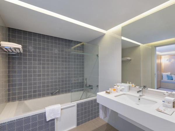 Royal Azur Thalassa : photo 5 de la chambre suite avec jacuzzi