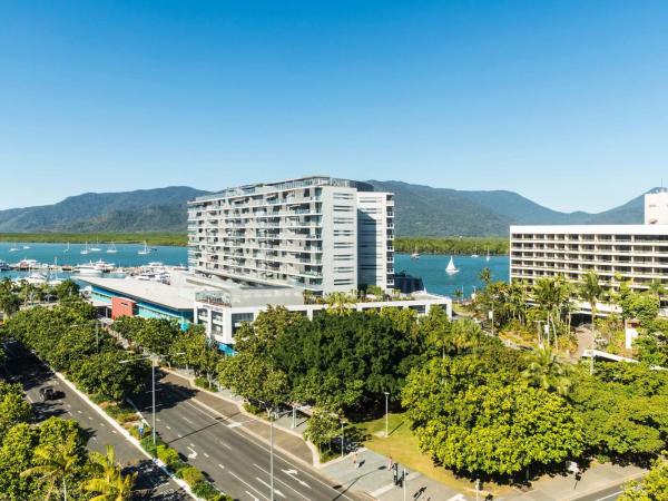 Pacific Hotel Cairns : photo 3 de la chambre chambre lit king-size deluxe avec balcon