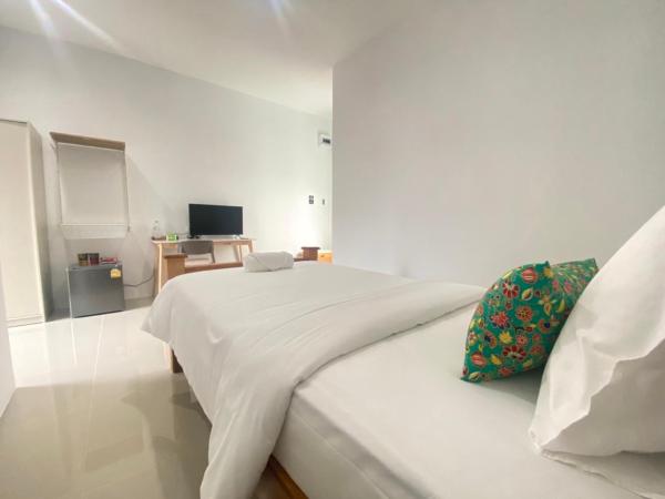 Alleyhill Phuket - Private & Cozy Boutique : photo 3 de la chambre chambre simple - vue sur montagne