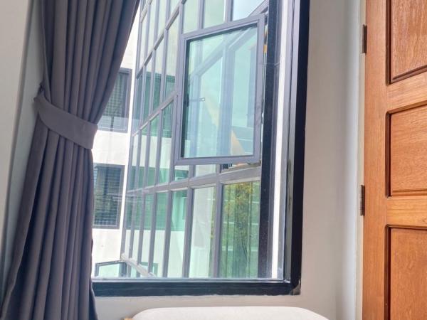 Alleyhill Phuket - Private & Cozy Boutique : photo 6 de la chambre chambre simple - vue sur montagne