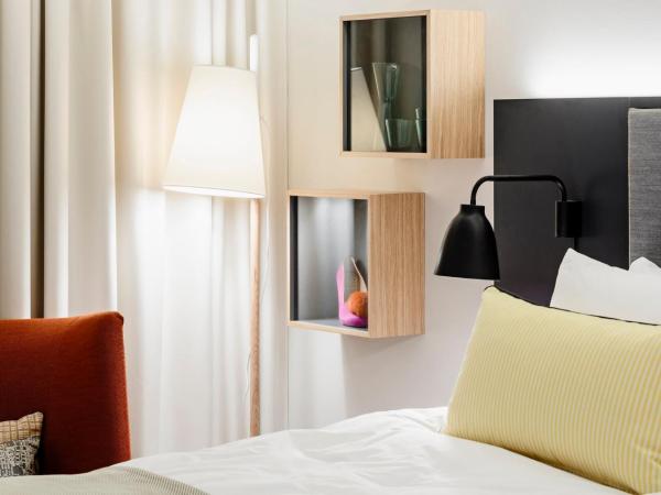 Hotel Indigo Helsinki-Boulevard, an IHG Hotel : photo 10 de la chambre chambre lit king-size standard