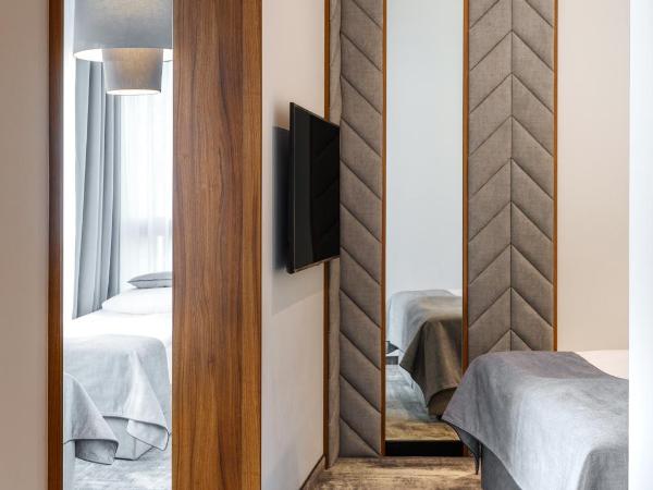 Garden Square Hotel : photo 8 de la chambre chambre quadruple