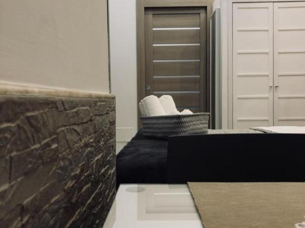 La Stella Di Napoli B&B : photo 6 de la chambre chambre double avec salle de bains privative