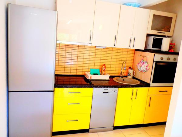 Apartments and rooms with parking space Grebastica, Sibenik - 17831 : photo 9 de la chambre appartement 1 chambre avec terrasse