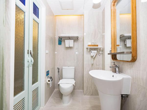 Pastell Oldtown Chiang Mai SHA Extra Plus : photo 9 de la chambre chambre double ou lits jumeaux de luxe avec accès piscine