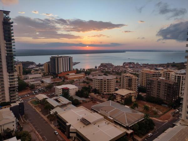 Darwin Harbour Suite : photo 2 de la chambre chambre double deluxe avec balcon - vue sur mer
