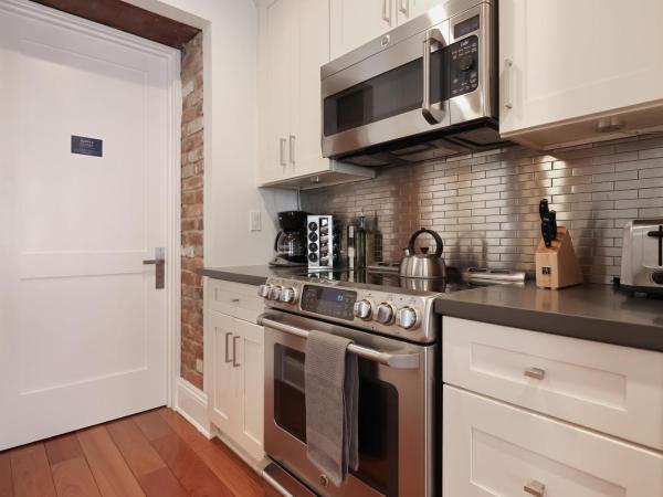 Roami at Factors Row : photo 5 de la chambre appartement 5 chambres adjacentes avec 5 salles de bains