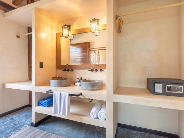 Villa Pescadores Tulum : photo 5 de la chambre chambre deluxe avec 2 lits doubles