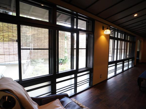 Arima Onsen Tocen Goshobo : photo 8 de la chambre suite deluxe avec source chaude et sauna privés - « shinraku 502 »