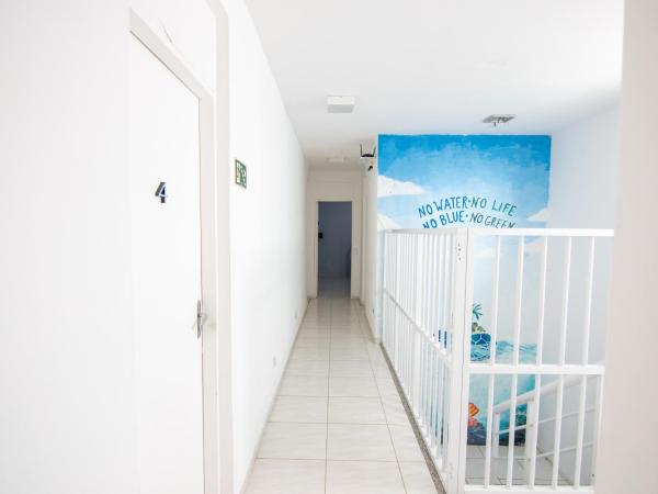 Salve Maloca Hostel : photo 7 de la chambre chambre familiale avec salle de bains privative