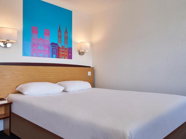 Kyriad Direct Strasbourg Ouest - Zénith : photo 2 de la chambre chambre double