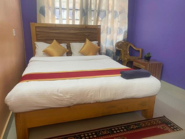 Thanapati Guesthouse : photo 4 de la chambre chambre deluxe double ou lits jumeaux