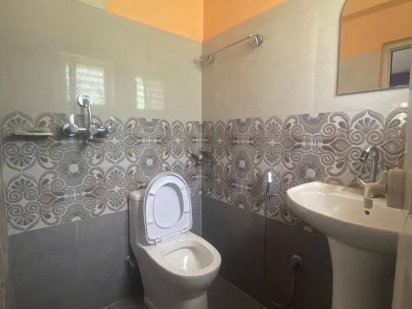 Thanapati Guesthouse : photo 10 de la chambre chambre triple deluxe